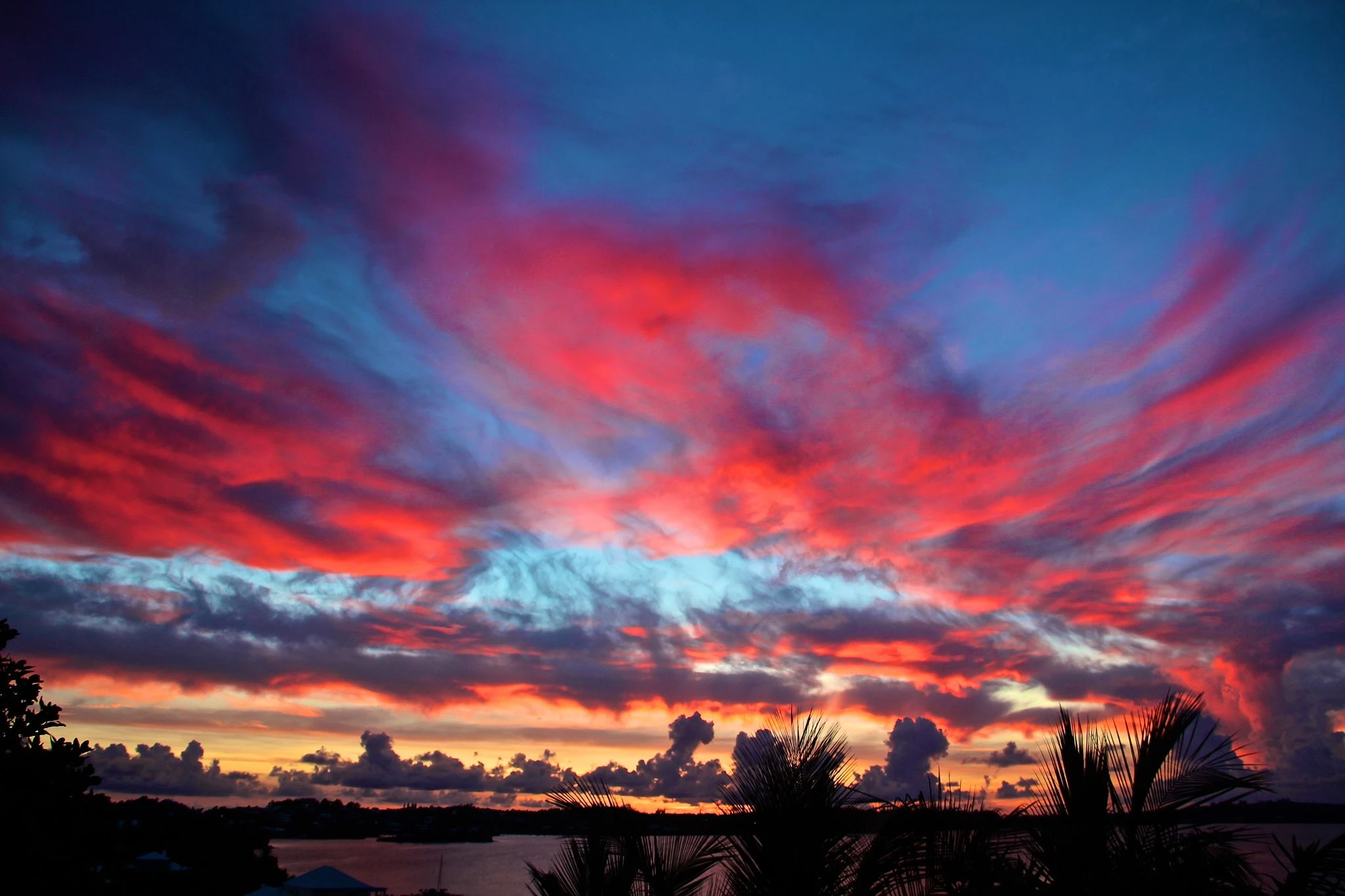Spektakulärer Sonnenuntergang in Southampton Bermuda